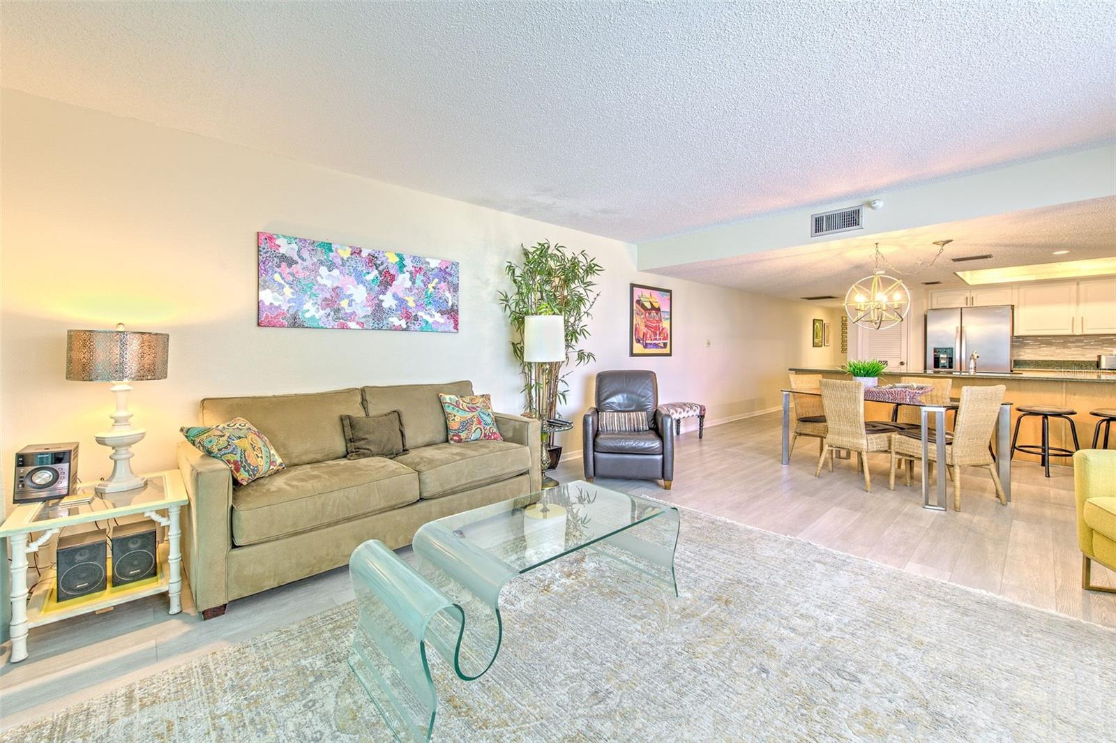 17200 GULF BOULEVARD 401