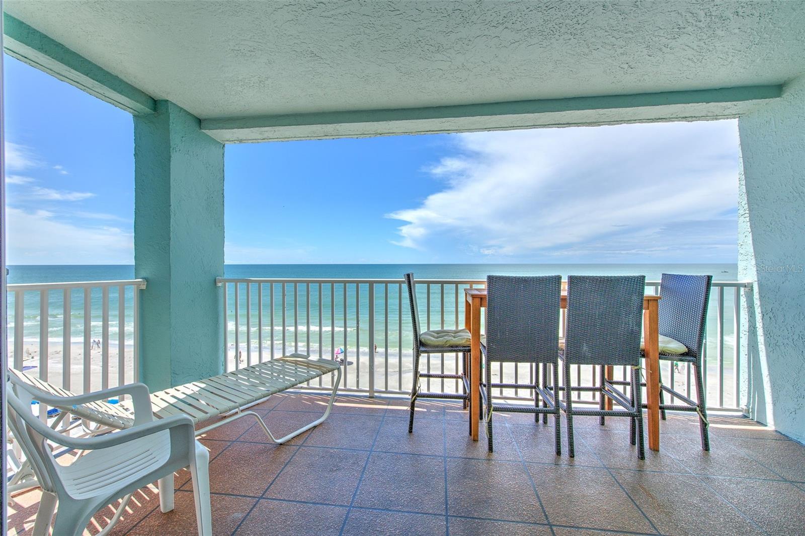 17200 GULF BOULEVARD 401