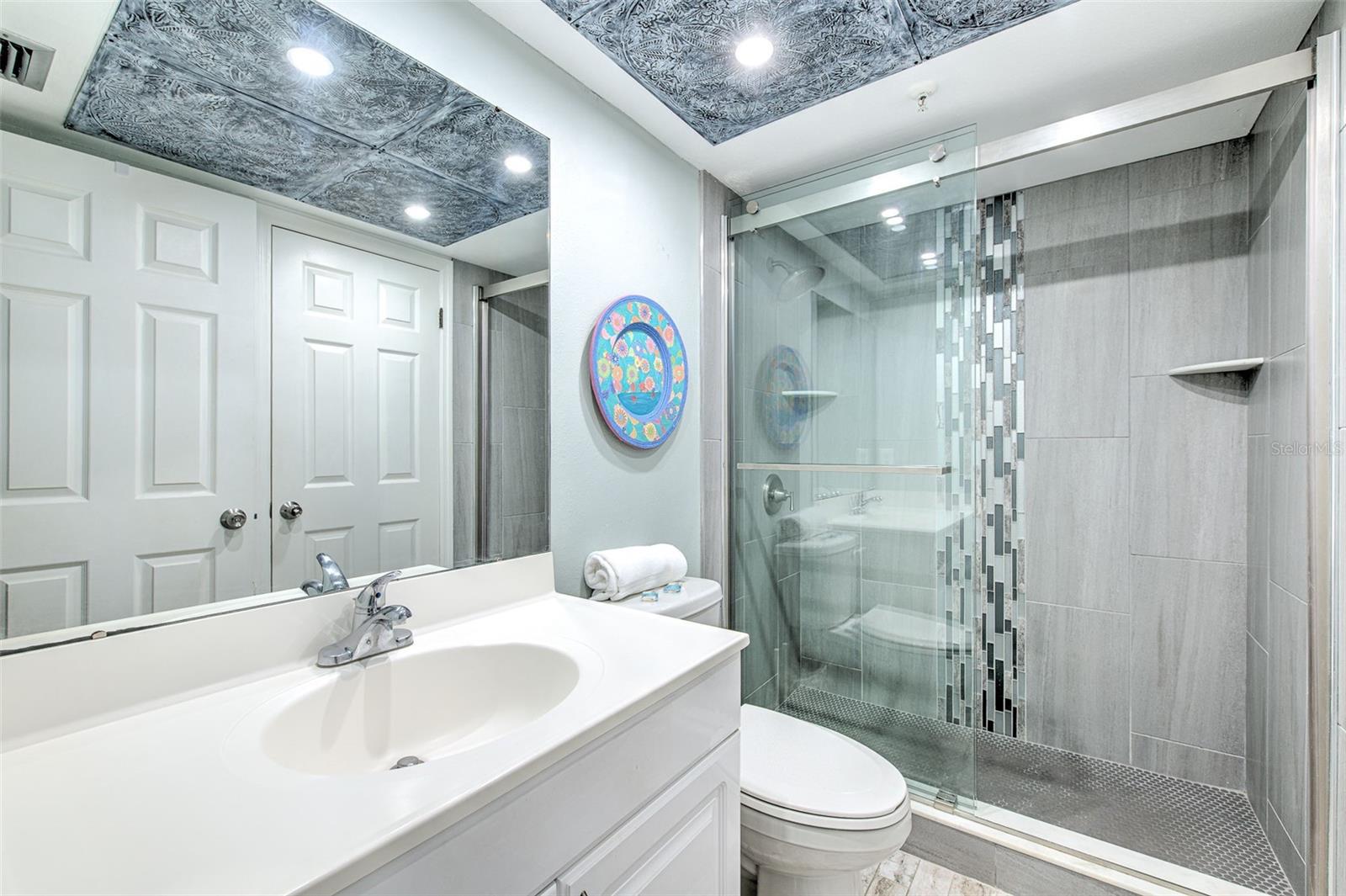 RAM-SEA I CONDO - Residential