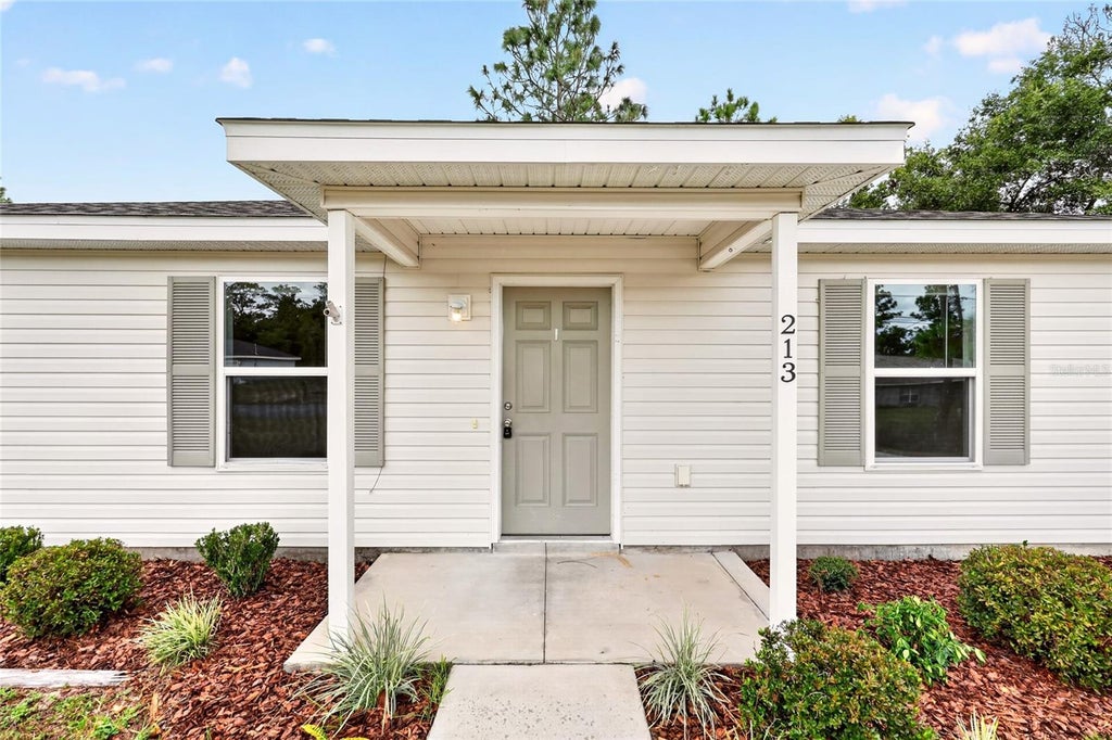 Photo of 213 Oak Lane, Ocala, FL 34472 (MLS # OM733324)