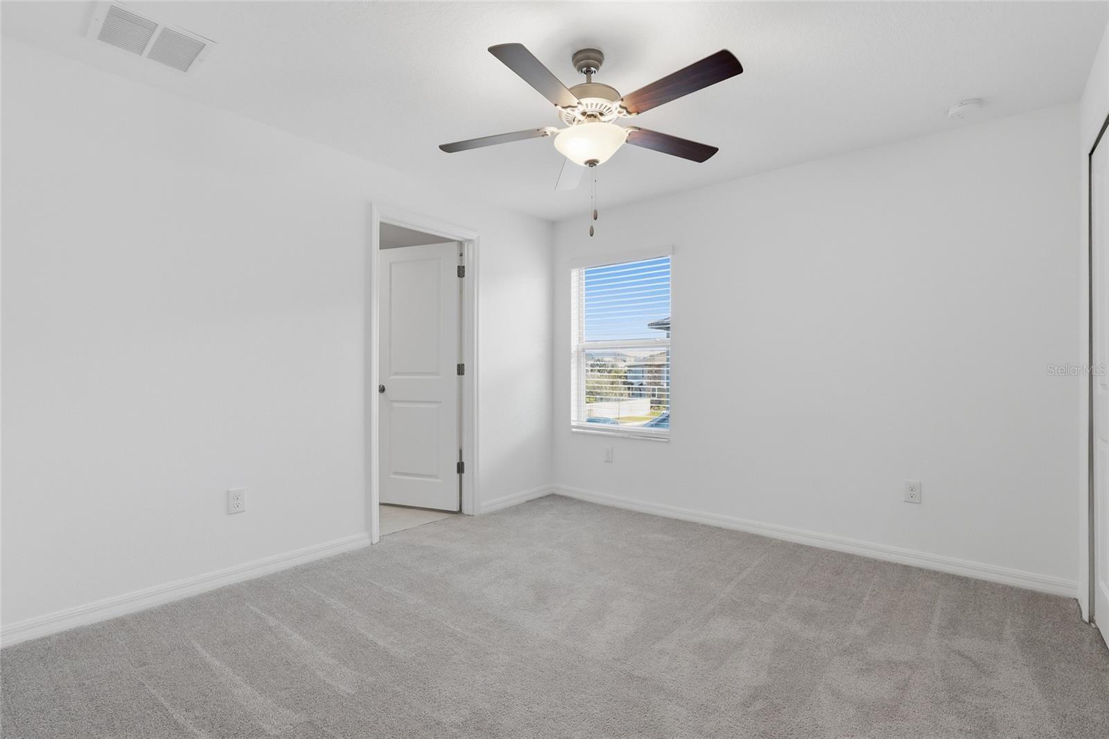 BELMONT TH - Residential Lease