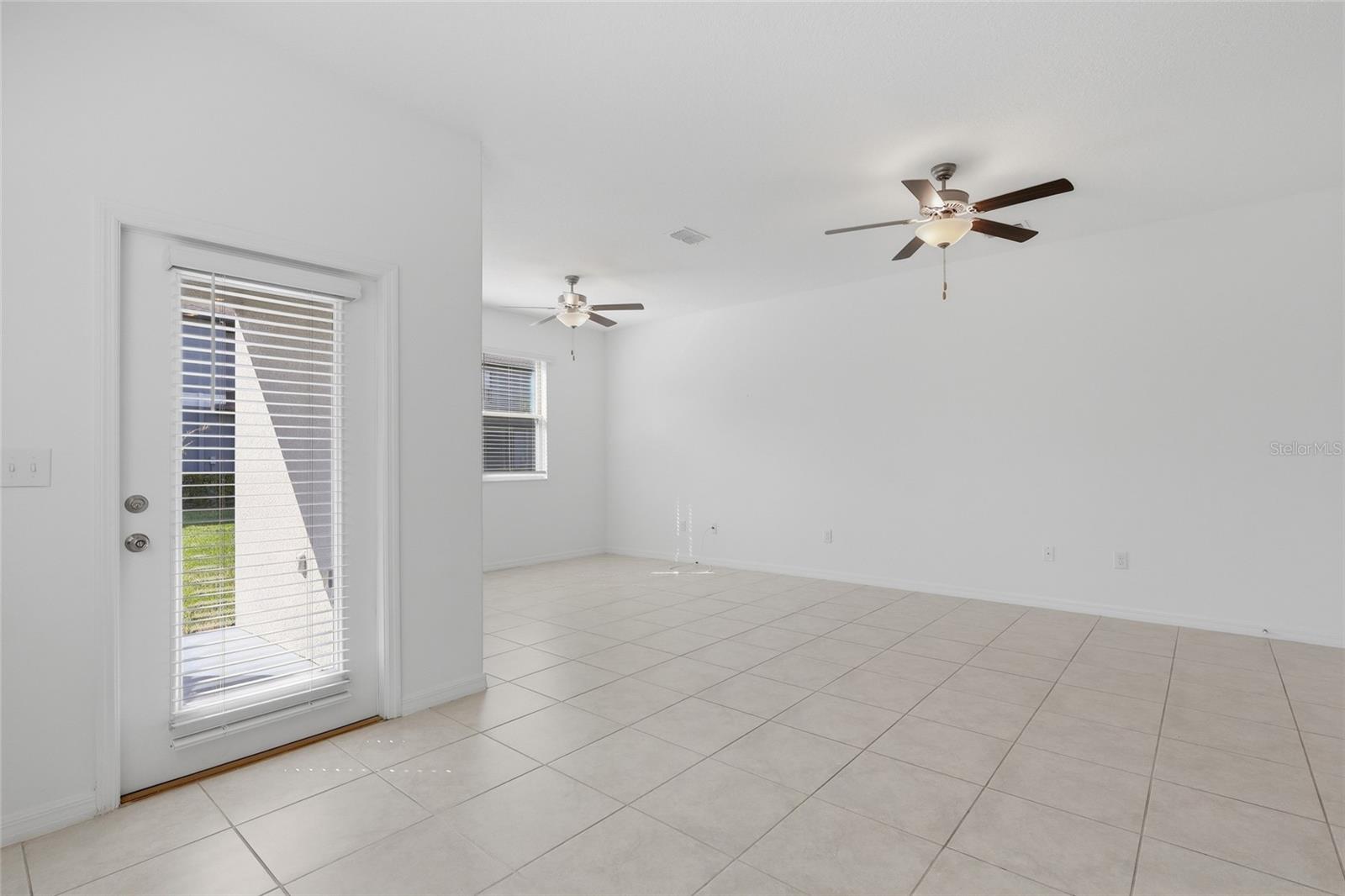 BELMONT TH - Residential Lease