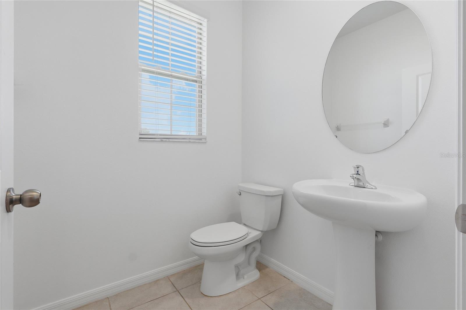 BELMONT TH - Residential Lease