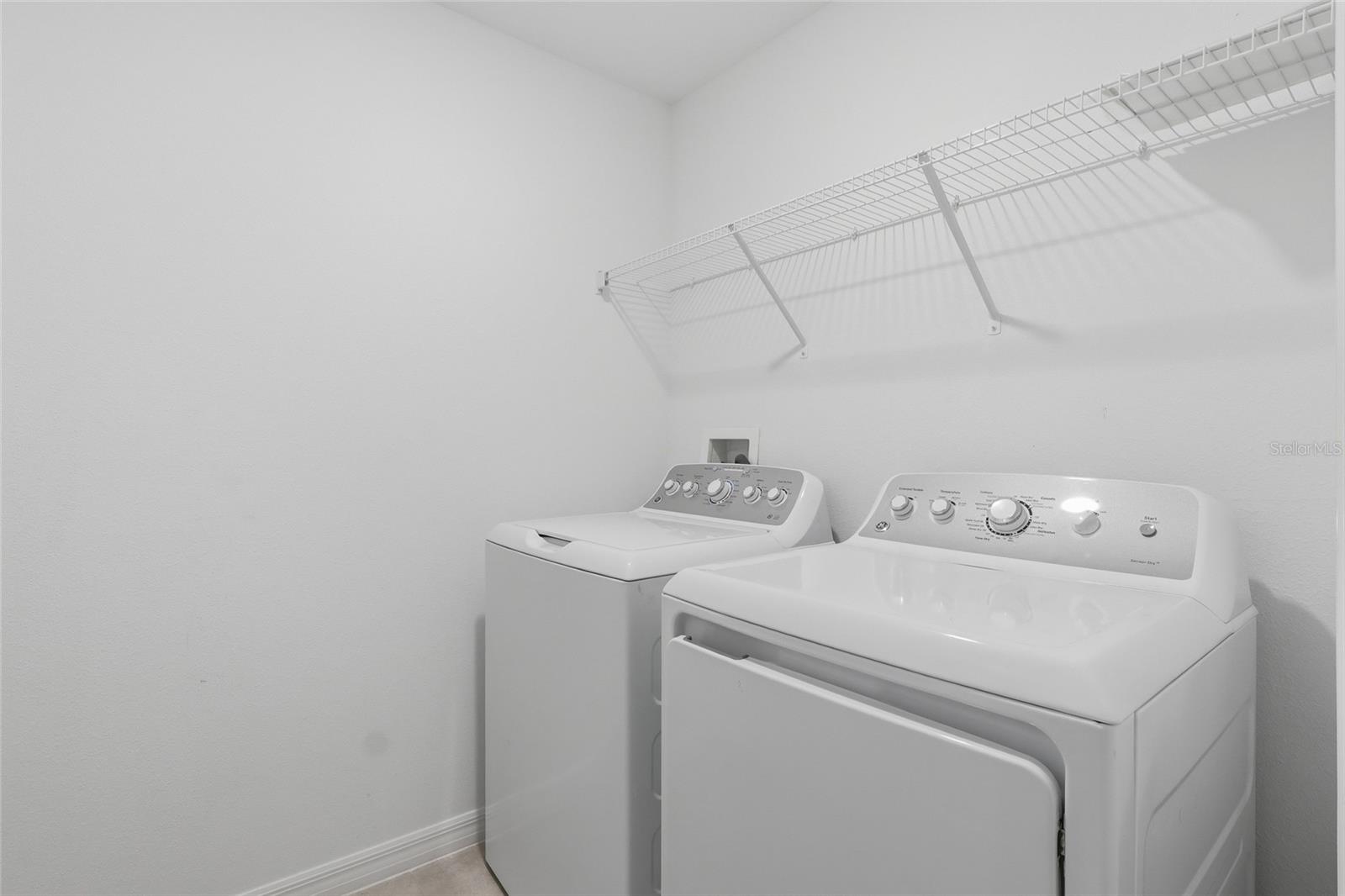 BELMONT TH - Residential Lease