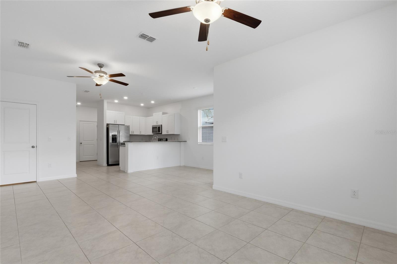 BELMONT TH - Residential Lease