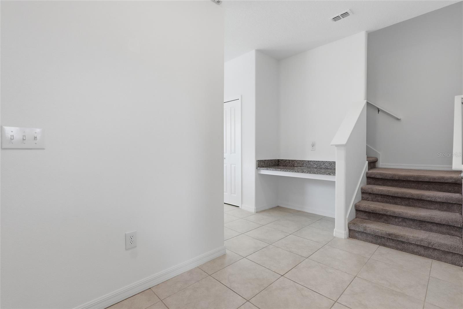 BELMONT TH - Residential Lease