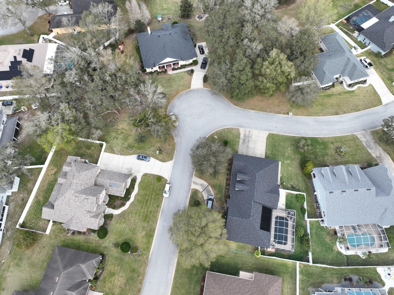 LAKE DEESON WOODS - Land