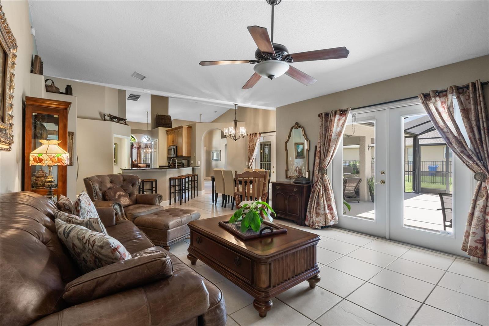 1525 GANTS CIRCLE