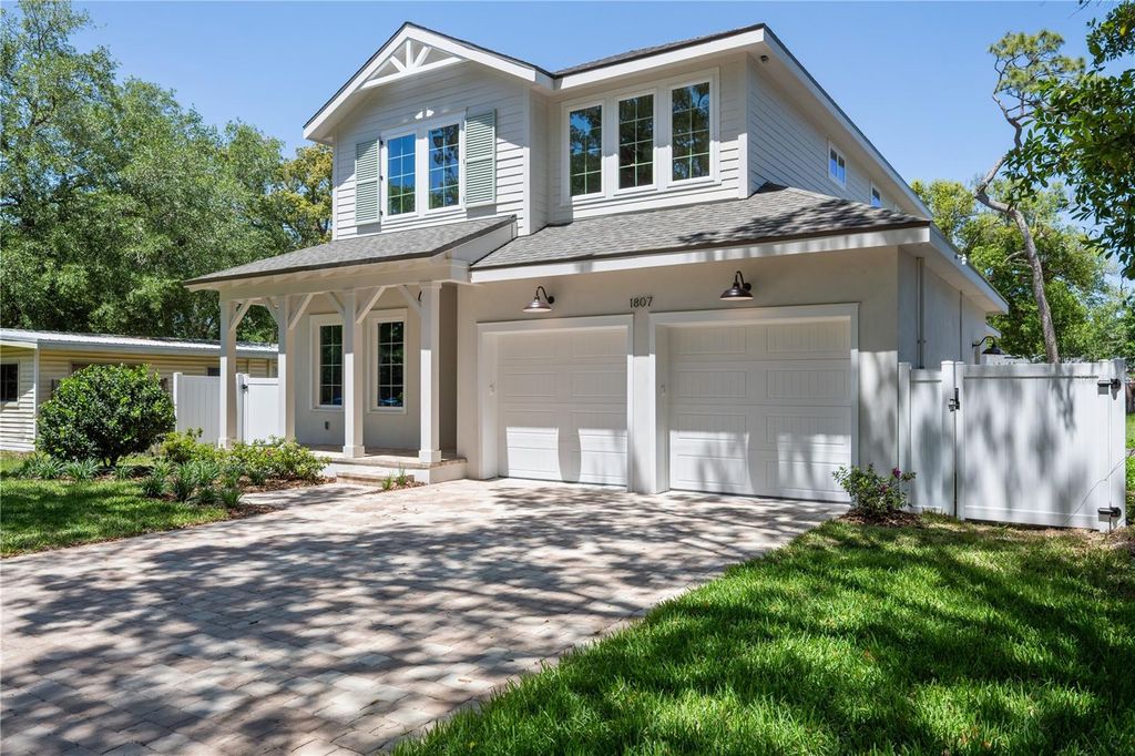 Photo of 1807 Magnolia Avenue, Winter Park, FL 32789 (MLS # O6396616)