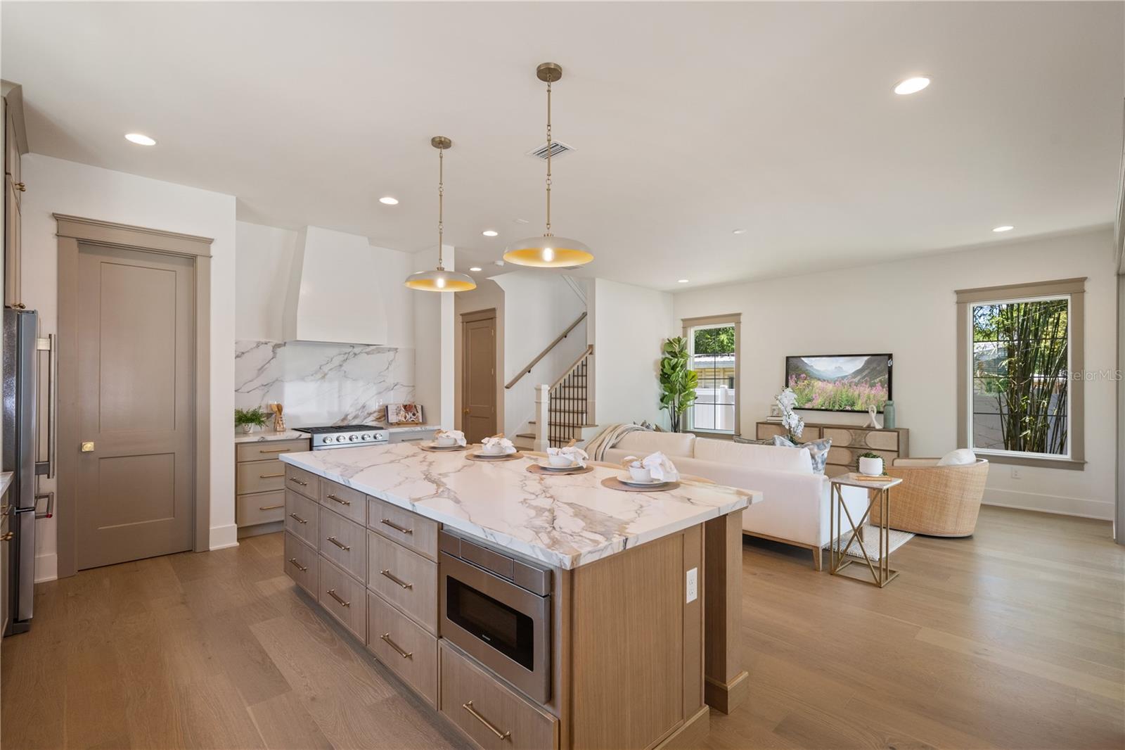 TEMPLE TERRACE - Residential