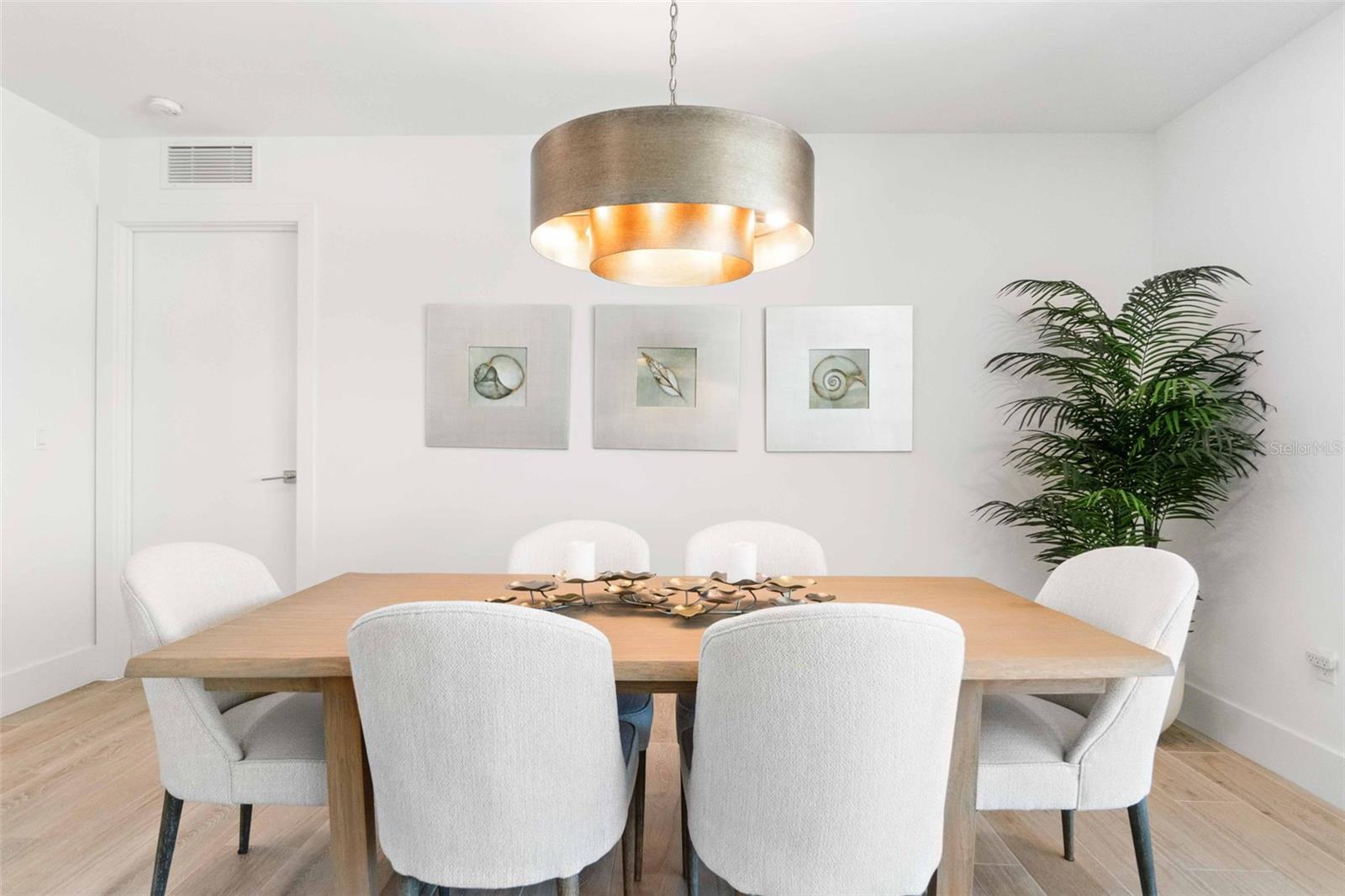 TEN35 SEASIDE - Residential