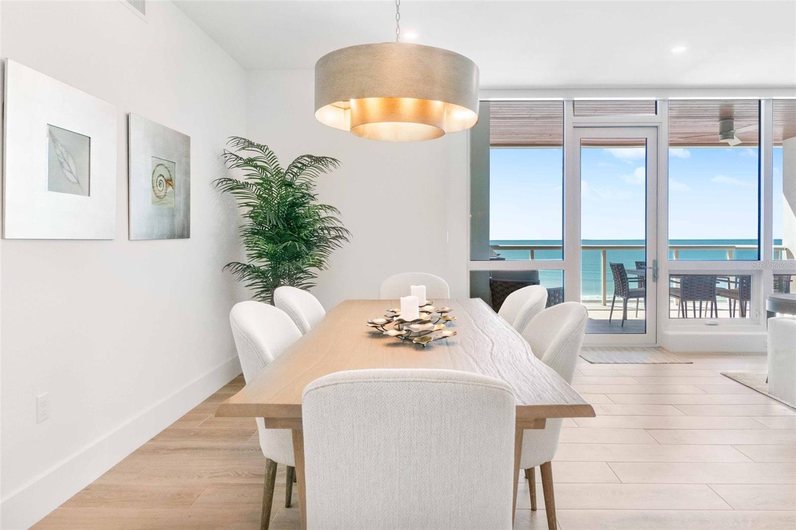 TEN35 SEASIDE - Residential