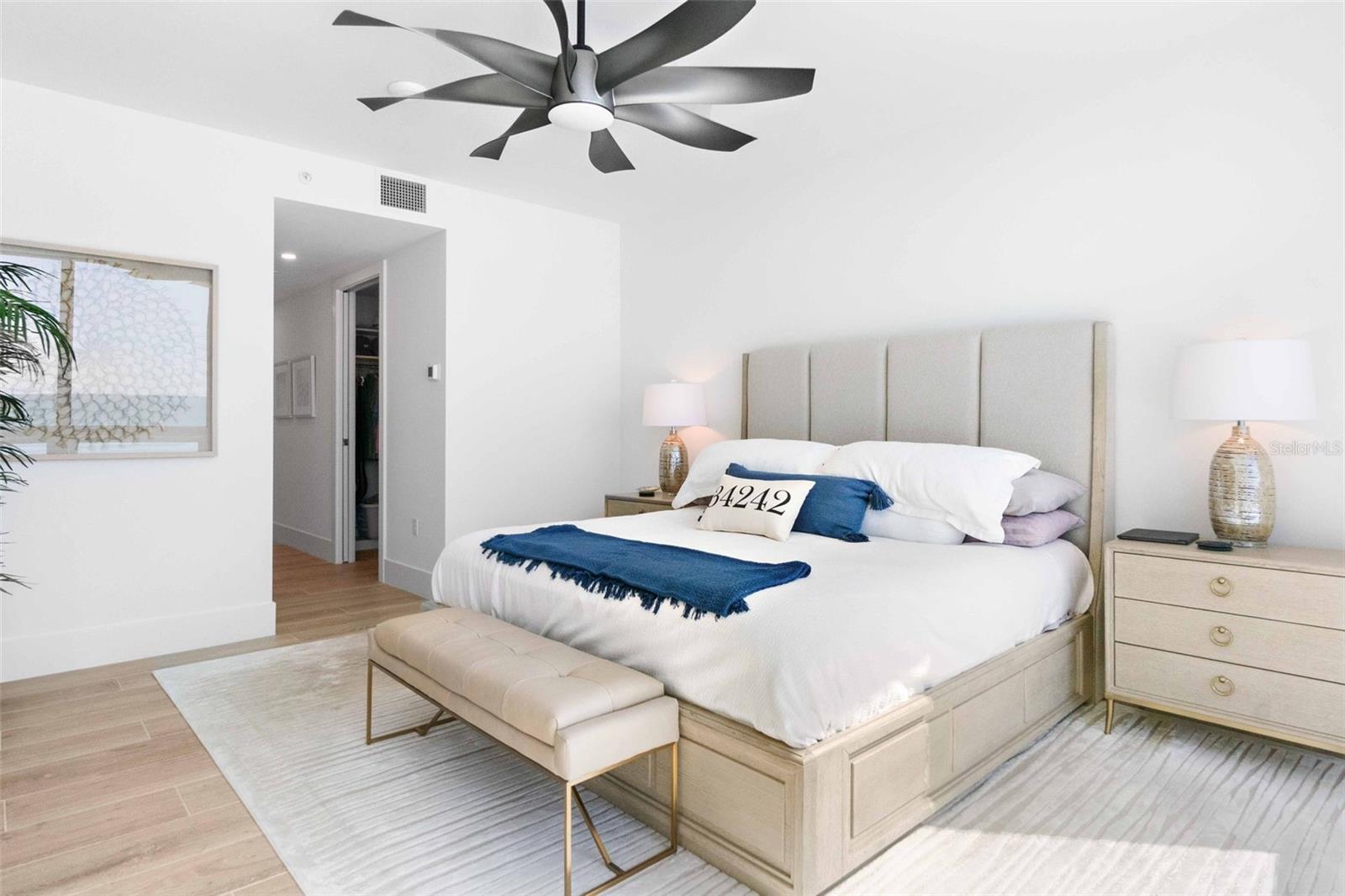 TEN35 SEASIDE - Residential