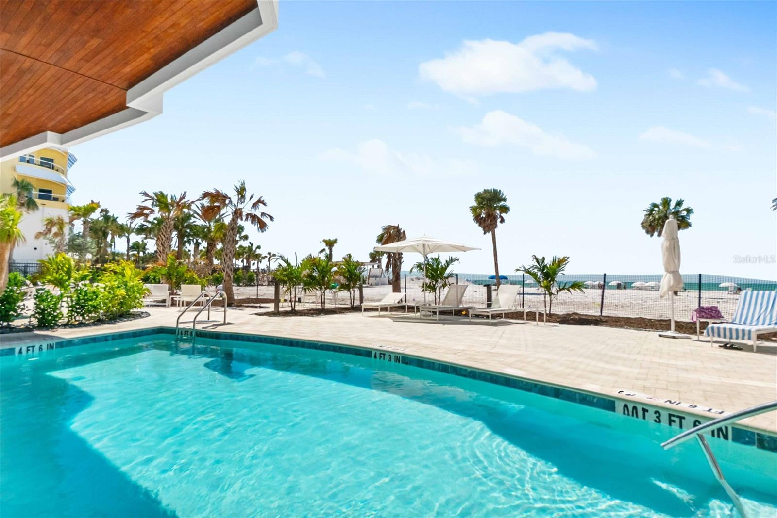 TEN35 SEASIDE - Residential