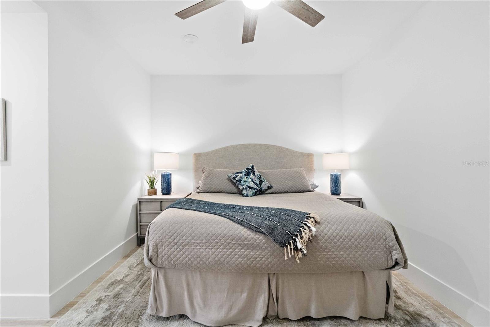 TEN35 SEASIDE - Residential