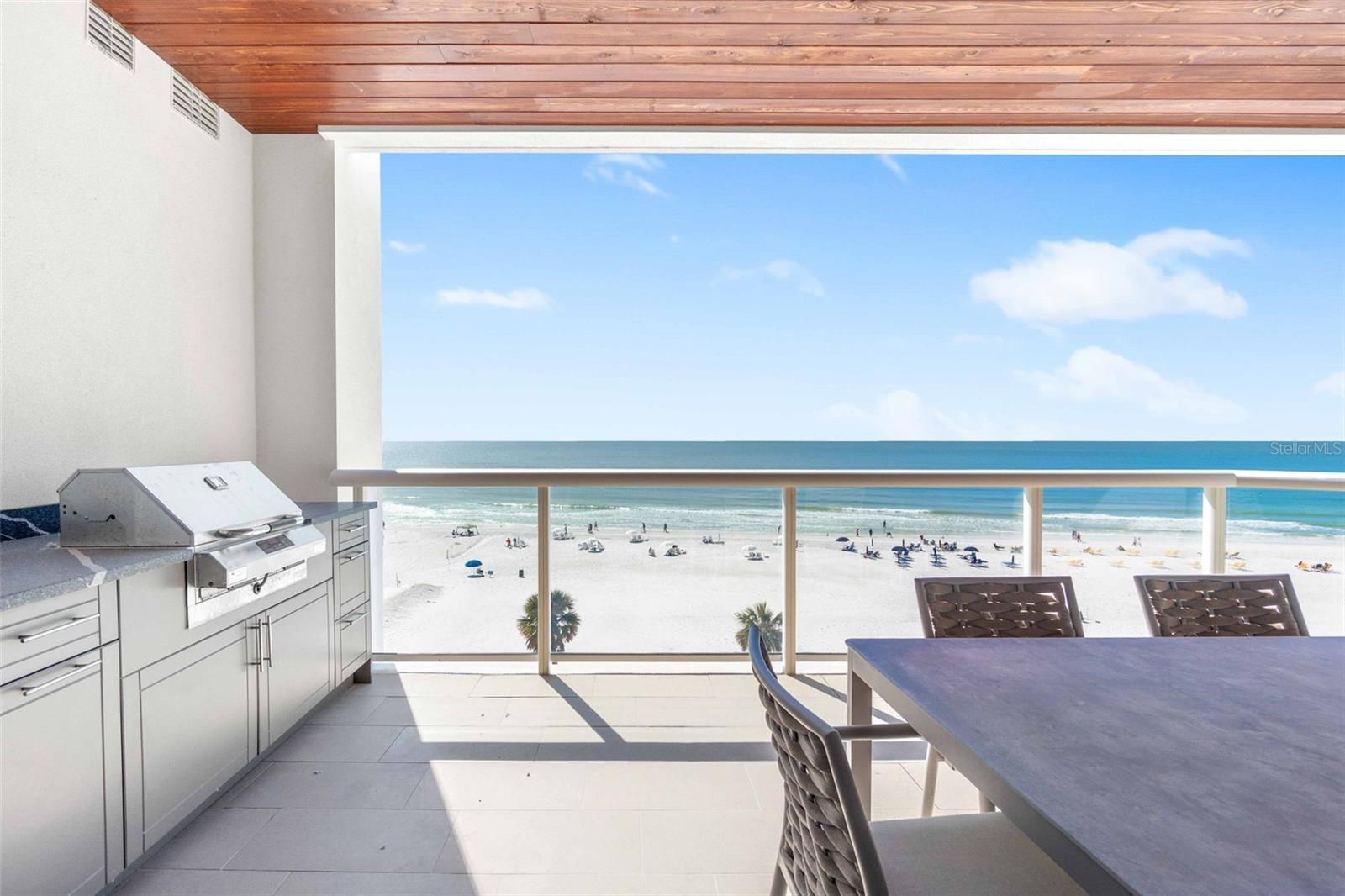 TEN35 SEASIDE - Residential