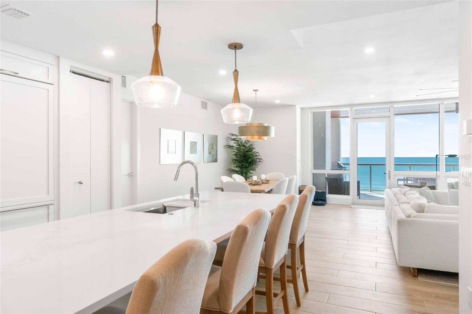 TEN35 SEASIDE - Residential