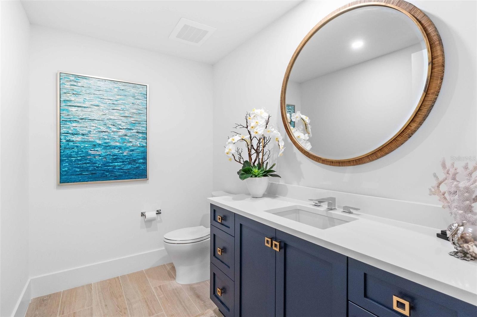 TEN35 SEASIDE - Residential