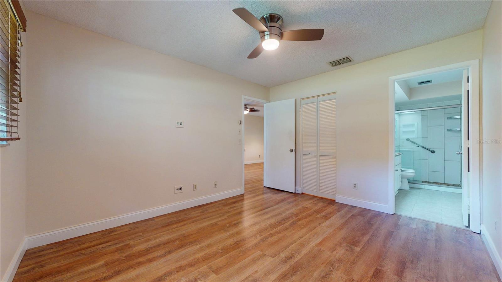 SCOTSDALE VILLA CONDO - Residential