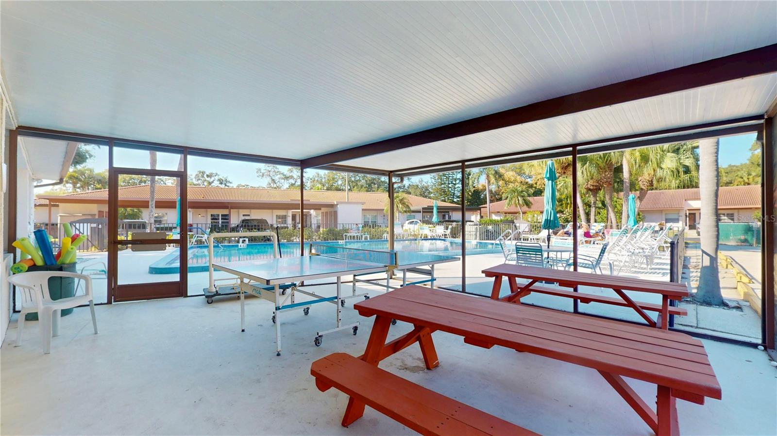 SCOTSDALE VILLA CONDO - Residential