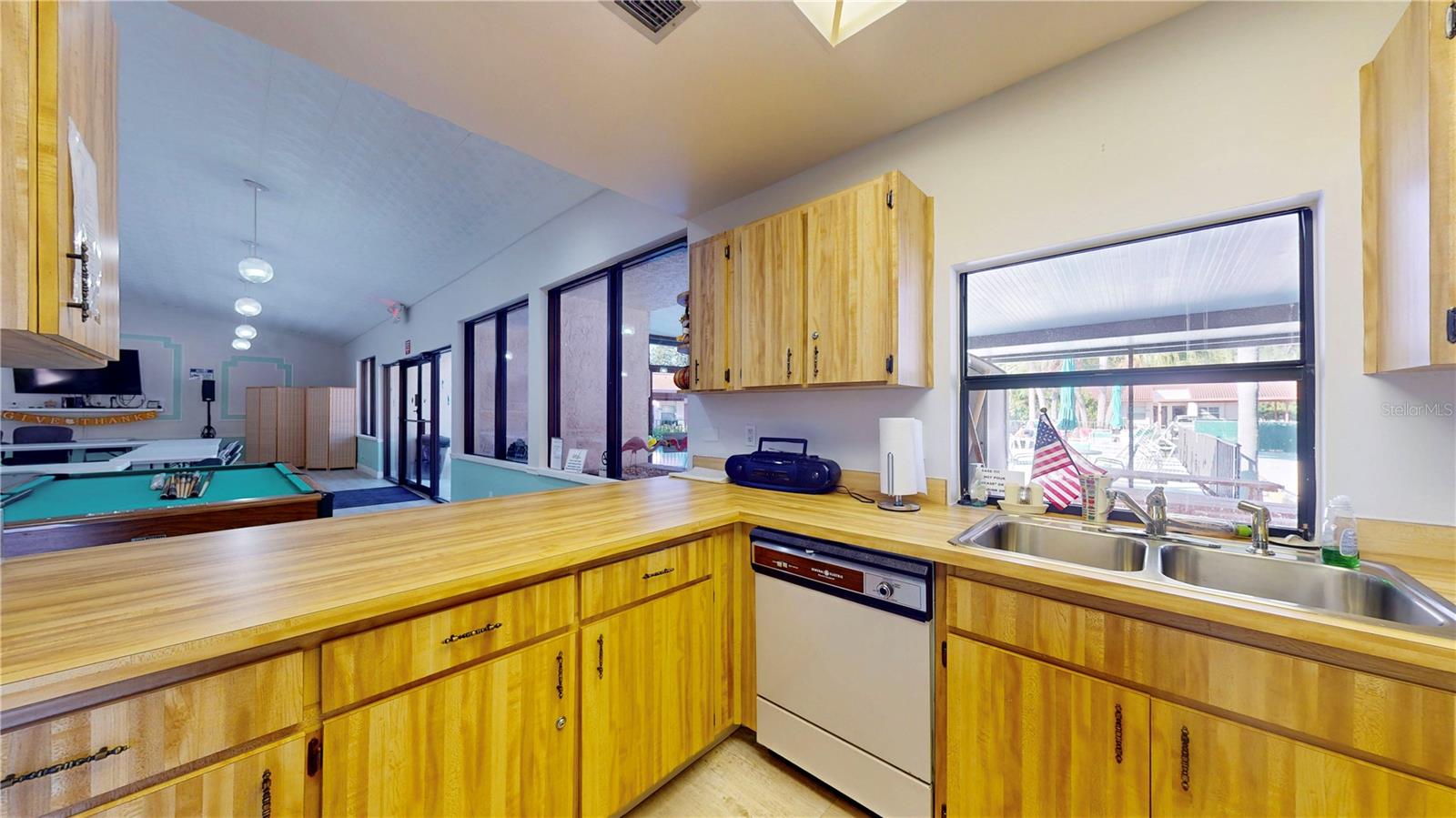 SCOTSDALE VILLA CONDO - Residential