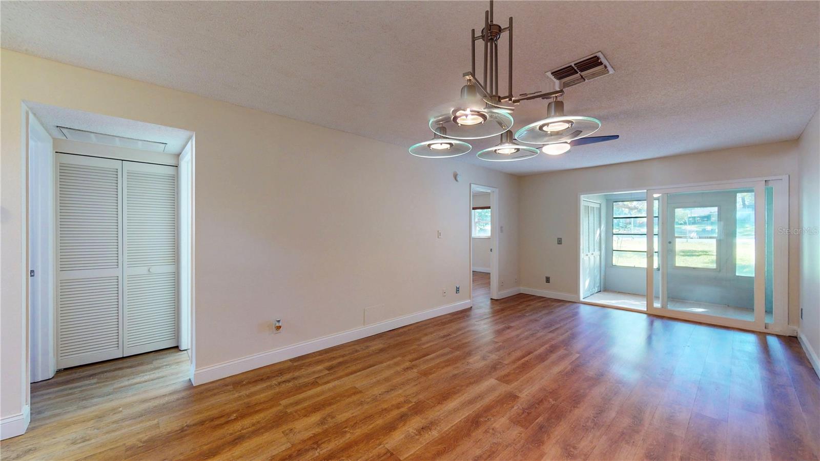 SCOTSDALE VILLA CONDO - Residential