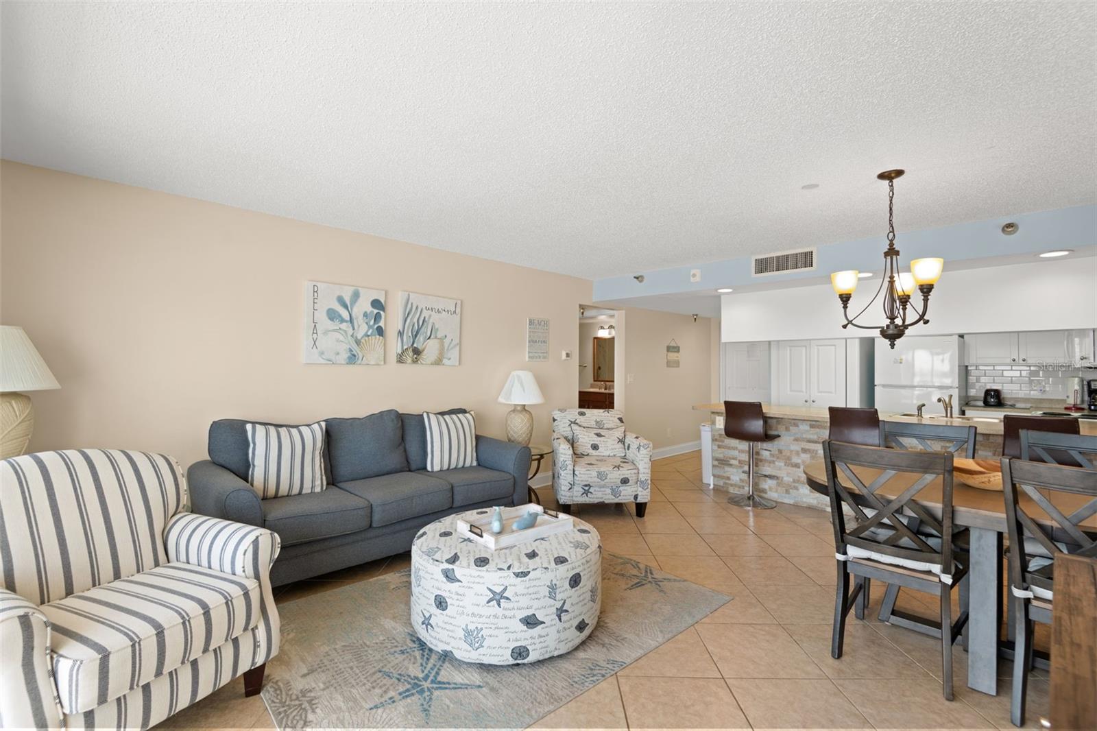 COLLWOOD THE CONDO - Residential