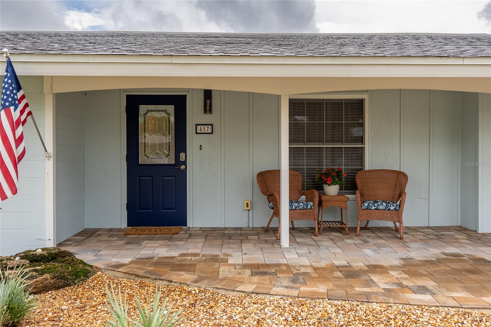 417 VILLAS DRIVE