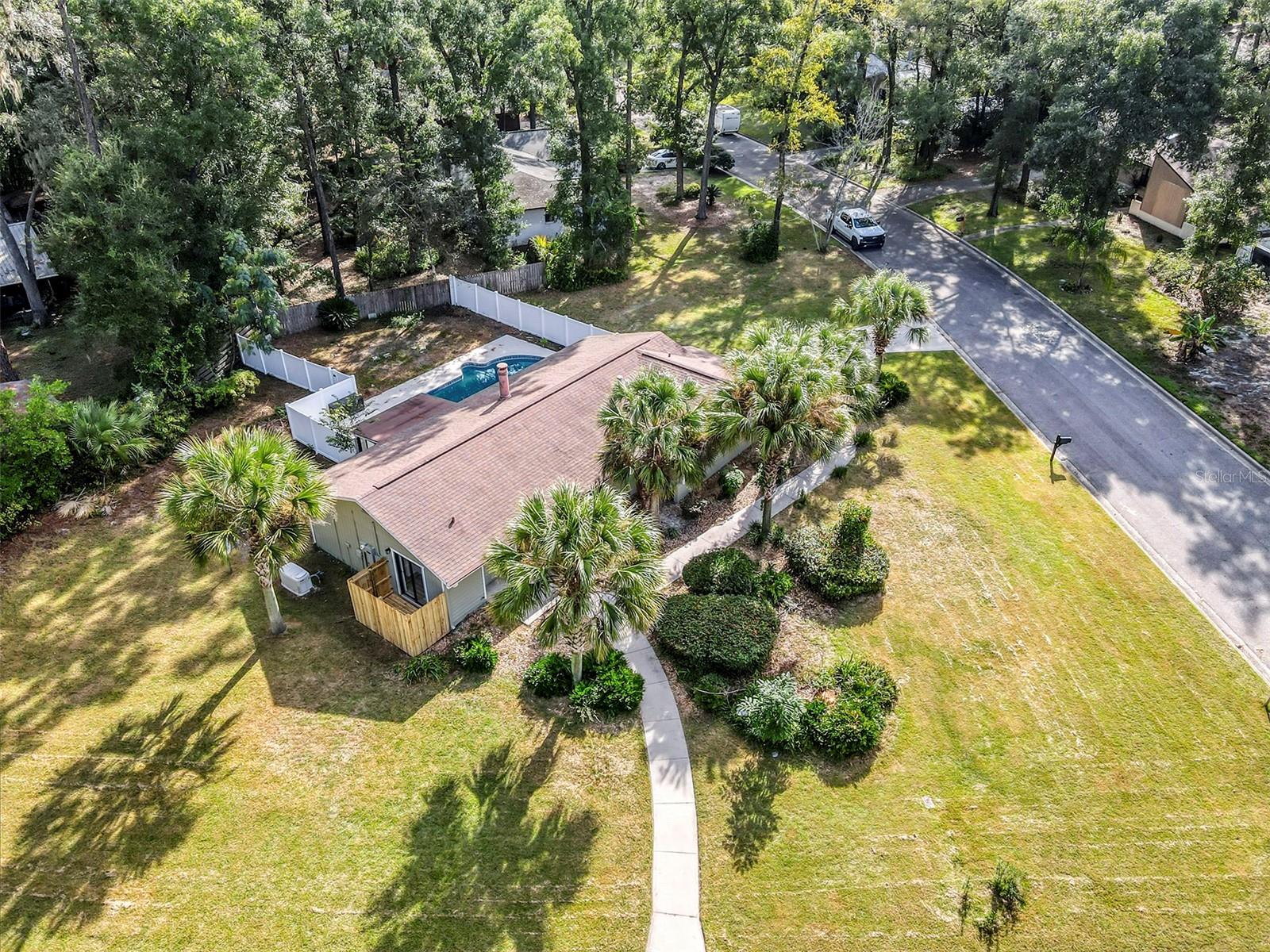 WESTCHESTER MANOR - Residential