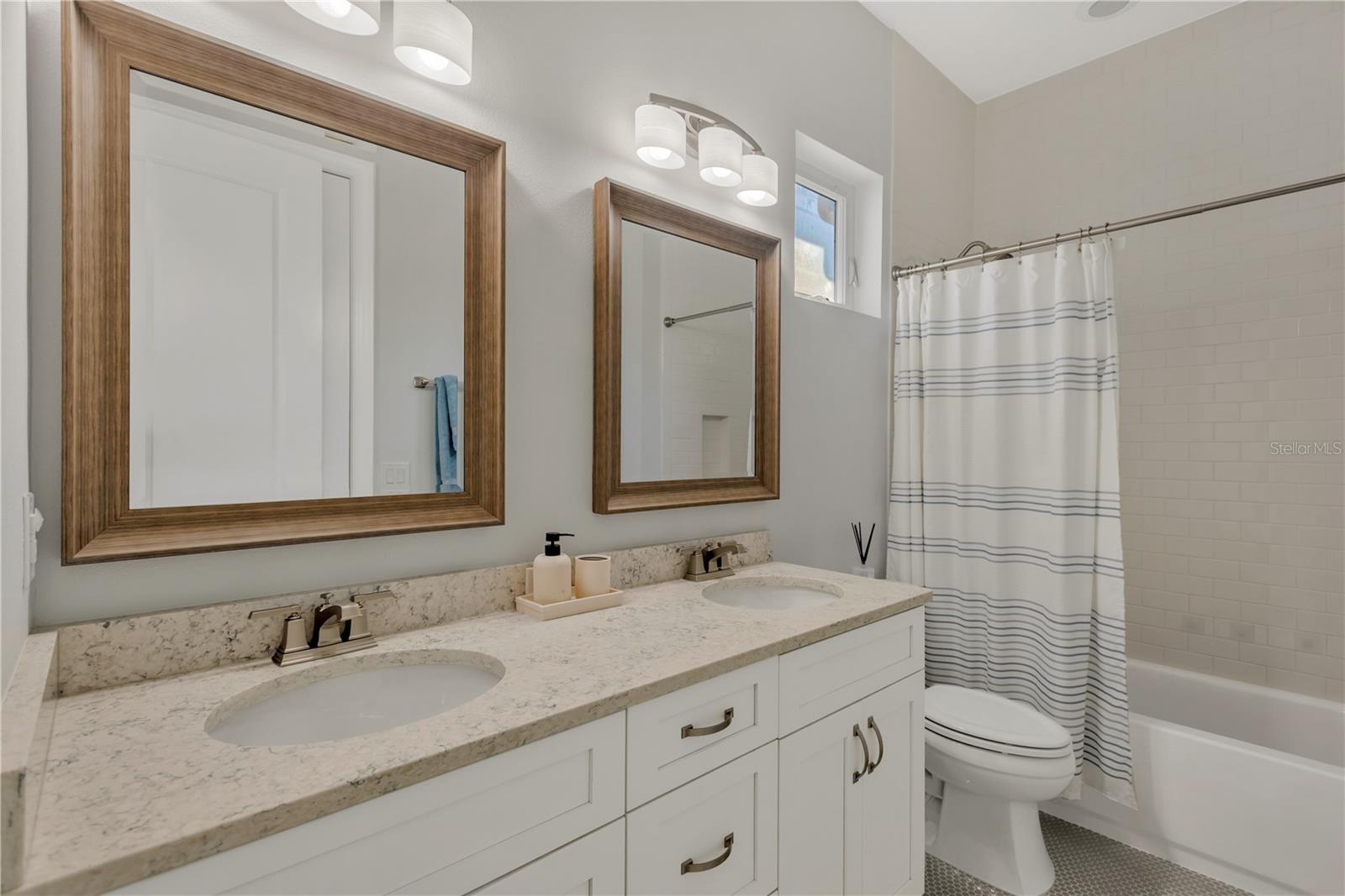 PALMA CEIA PARK - Residential