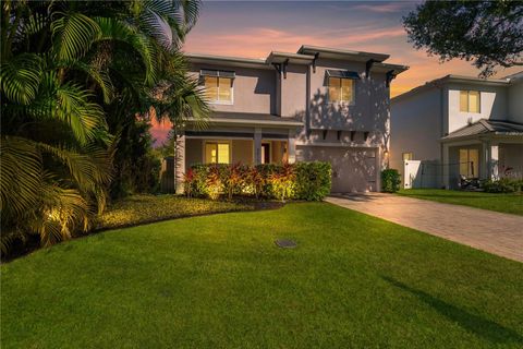 Photo of 3415 W San Juan Street, Tampa, FL 33629 (MLS # TB8464795)