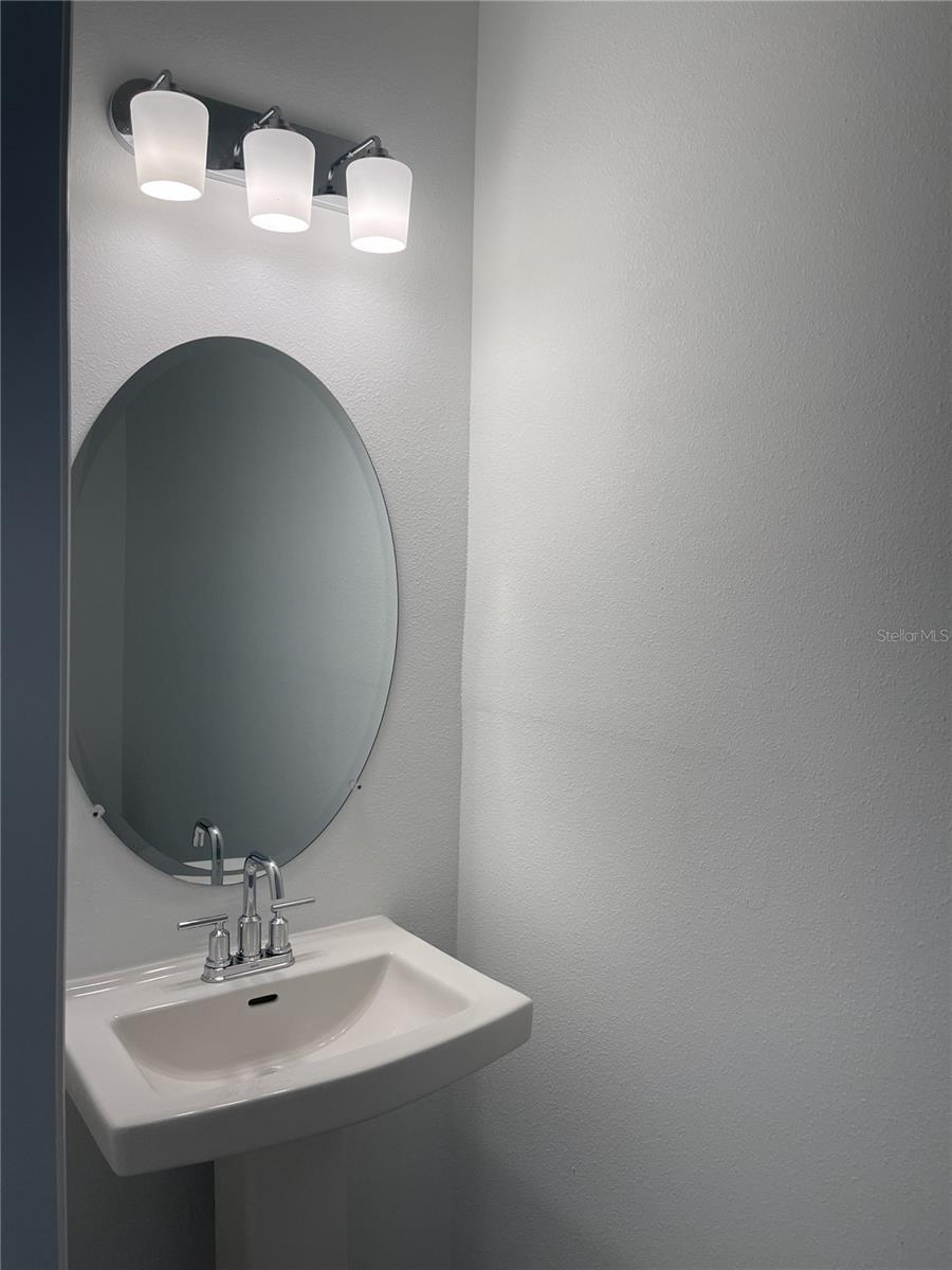 ARTISAN LAKES EAVES BEND PH II SUBPH A, - Residential Lease