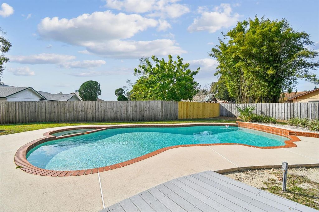 Photo of 8012 Hook Circle, Orlando, FL 32836 (MLS # O6373991)