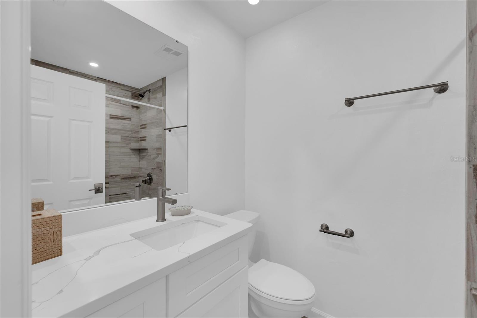 WHISKEY CREEK VILL GRN SEC 10 - Residential