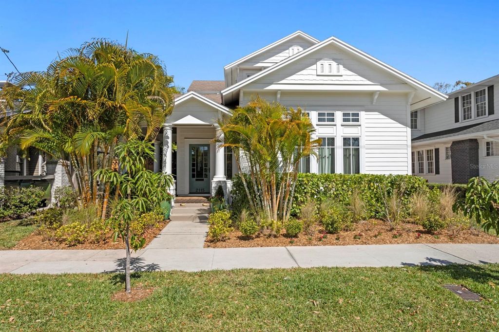 Photo of 2115 W Watrous Avenue, Tampa, FL 33606 (MLS # TB8487882)