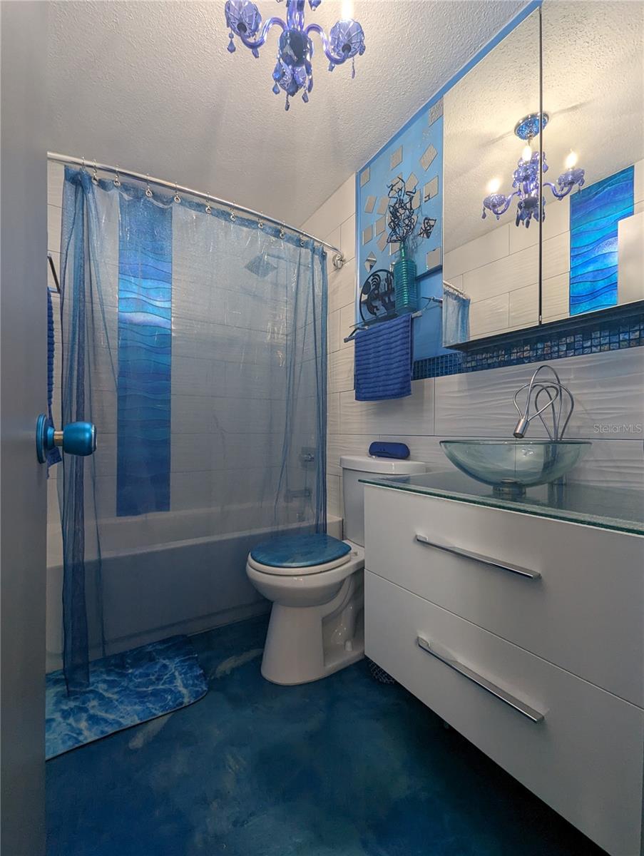 WATERSIDE AT COQUINA KEY SOUTH - Residential Lease