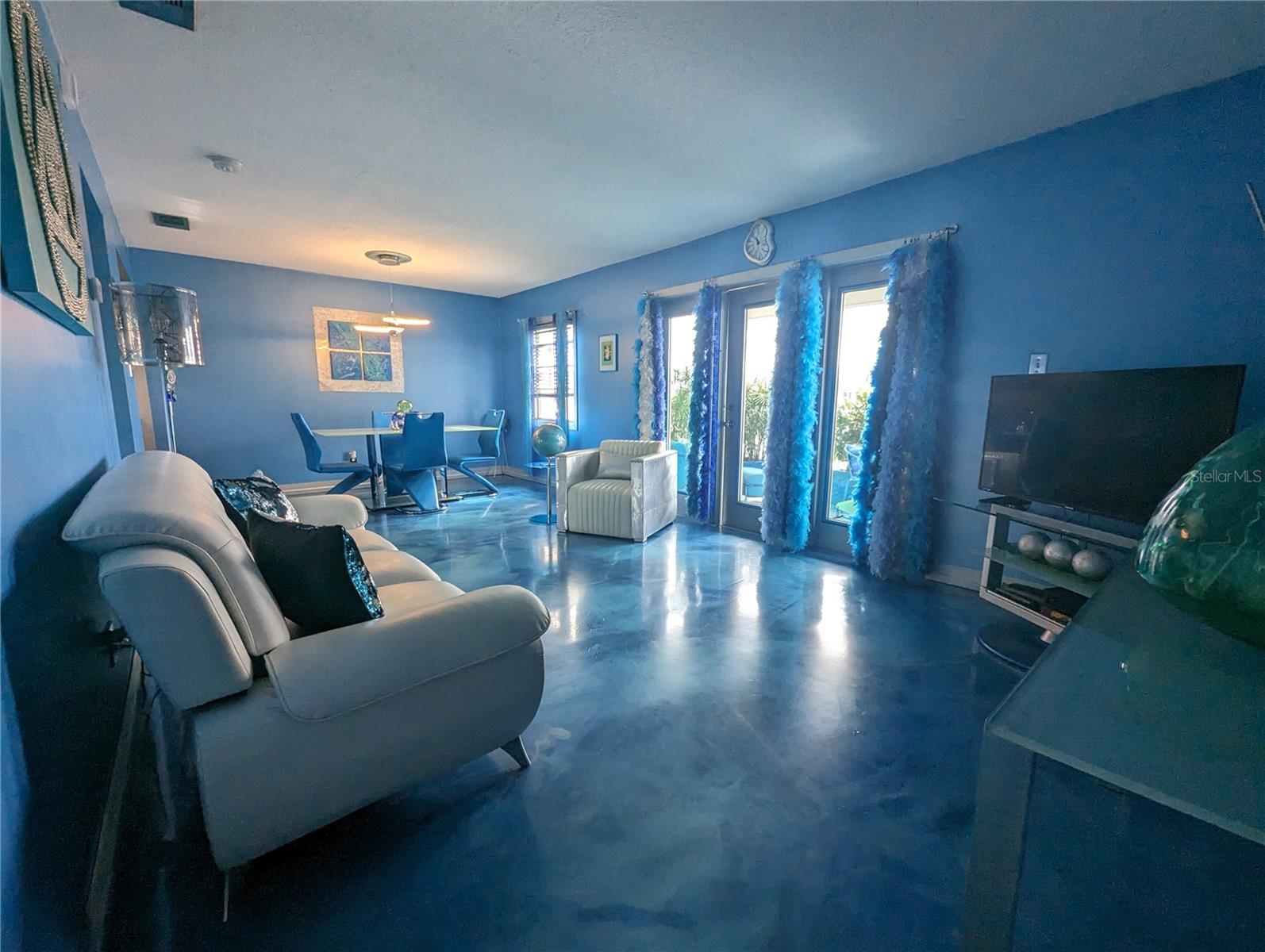 WATERSIDE AT COQUINA KEY SOUTH - Residential Lease