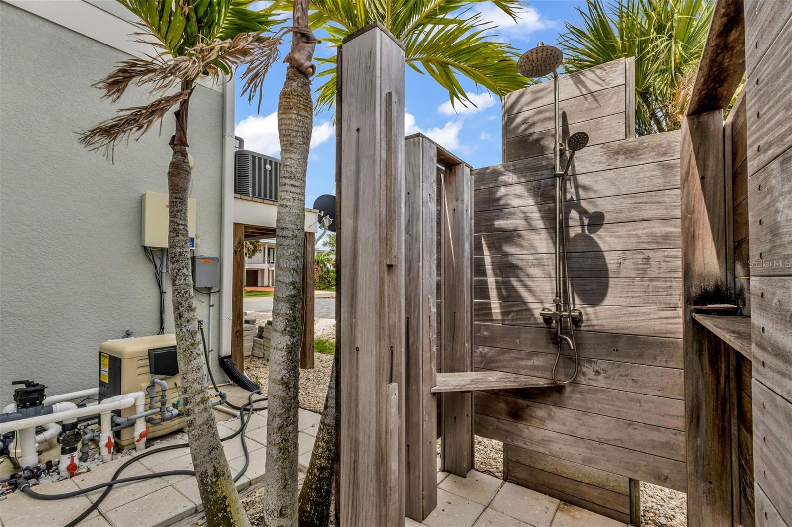 PIRATE HARBOR - Residential