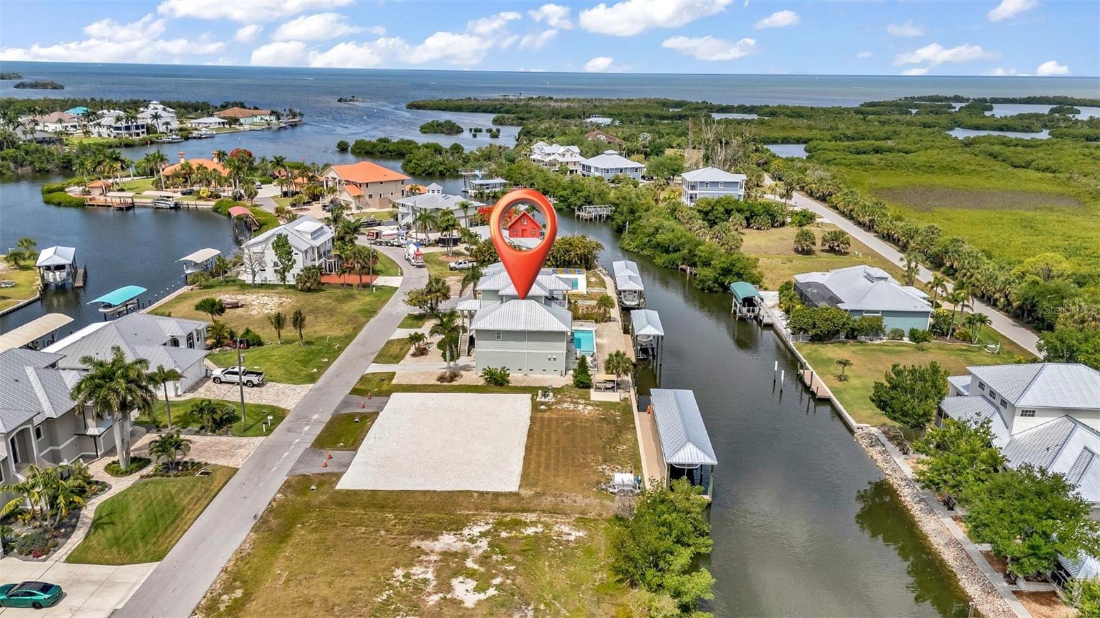 PIRATE HARBOR - Residential