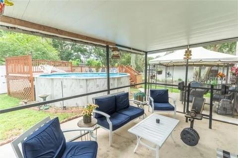 LAKE DAISYWOOD - Residential