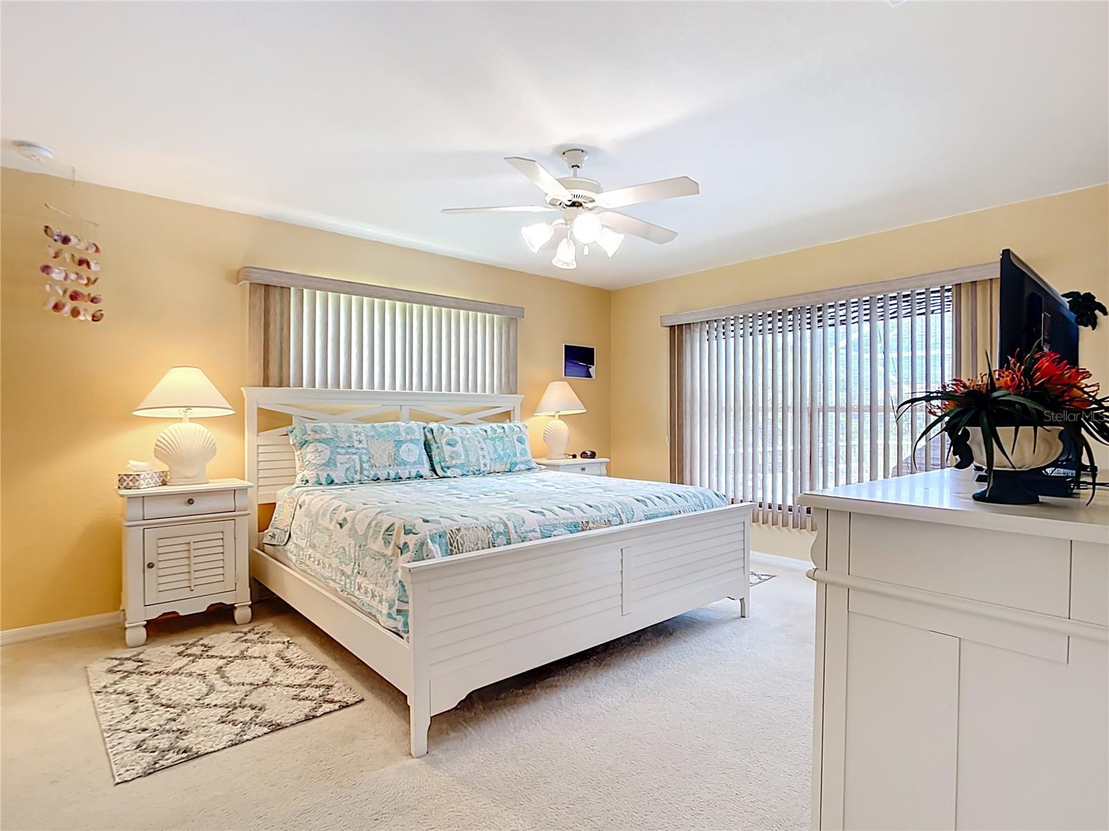 ROTONDA WEST BROADMOOR - Residential