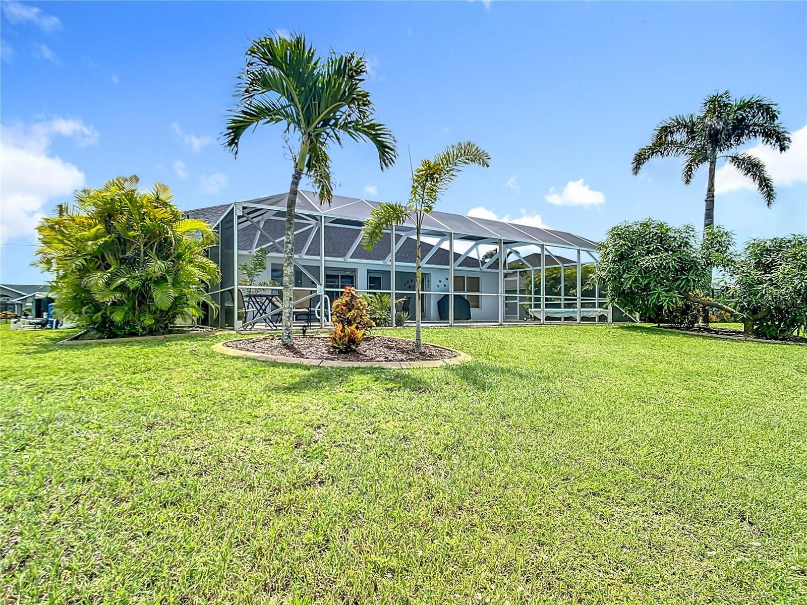 ROTONDA WEST BROADMOOR - Residential