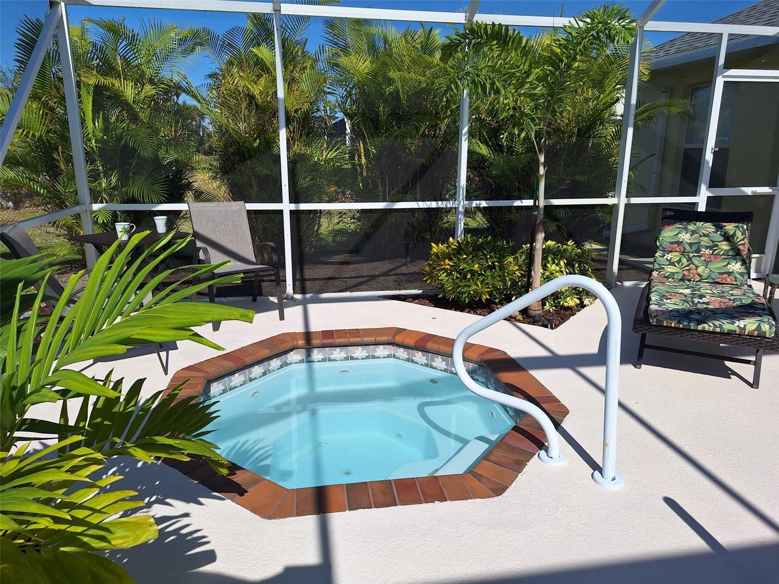 ROTONDA WEST BROADMOOR - Residential