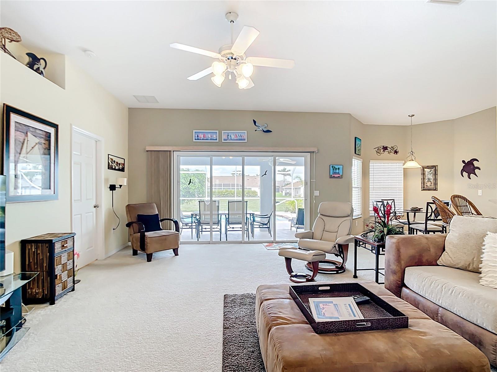 ROTONDA WEST BROADMOOR - Residential