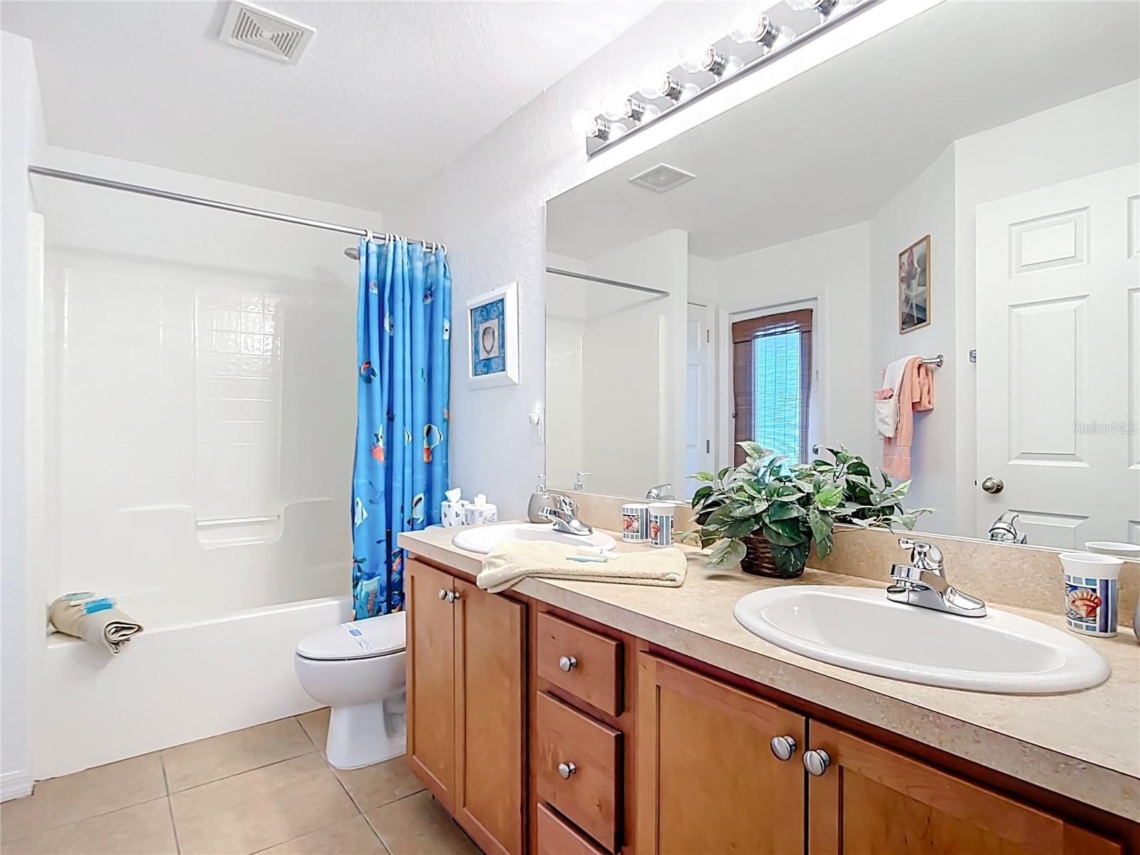 ROTONDA WEST BROADMOOR - Residential