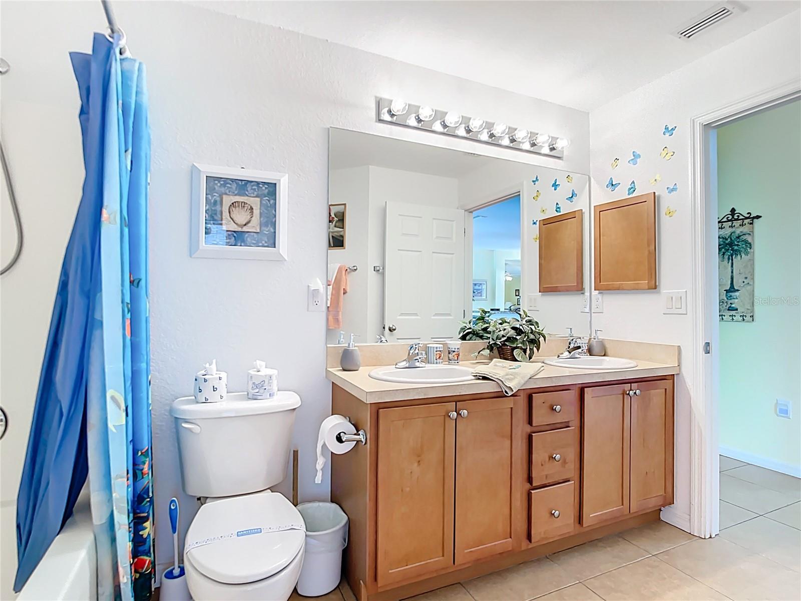 ROTONDA WEST BROADMOOR - Residential