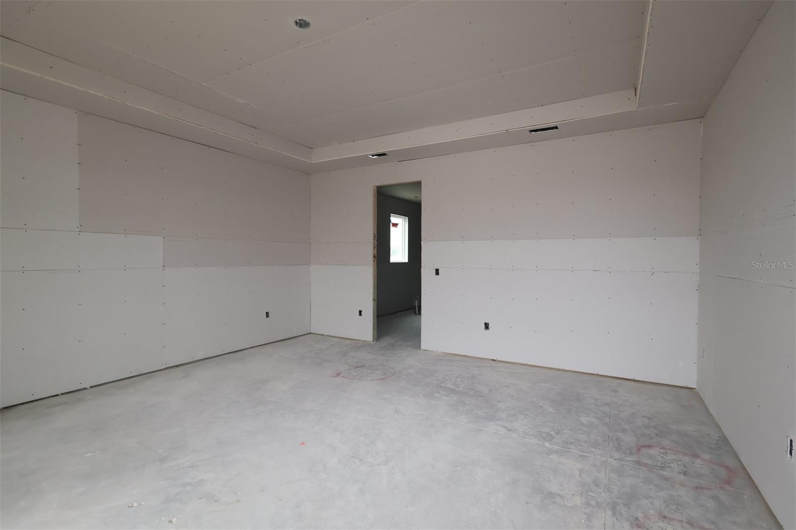 WOLF LAKE RANCH - Residential