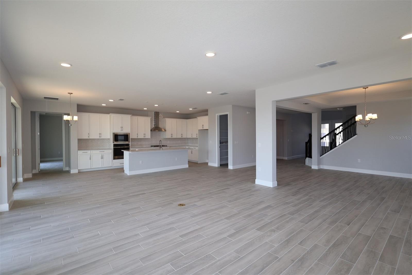 3233 WOLF LAKE AVENUE