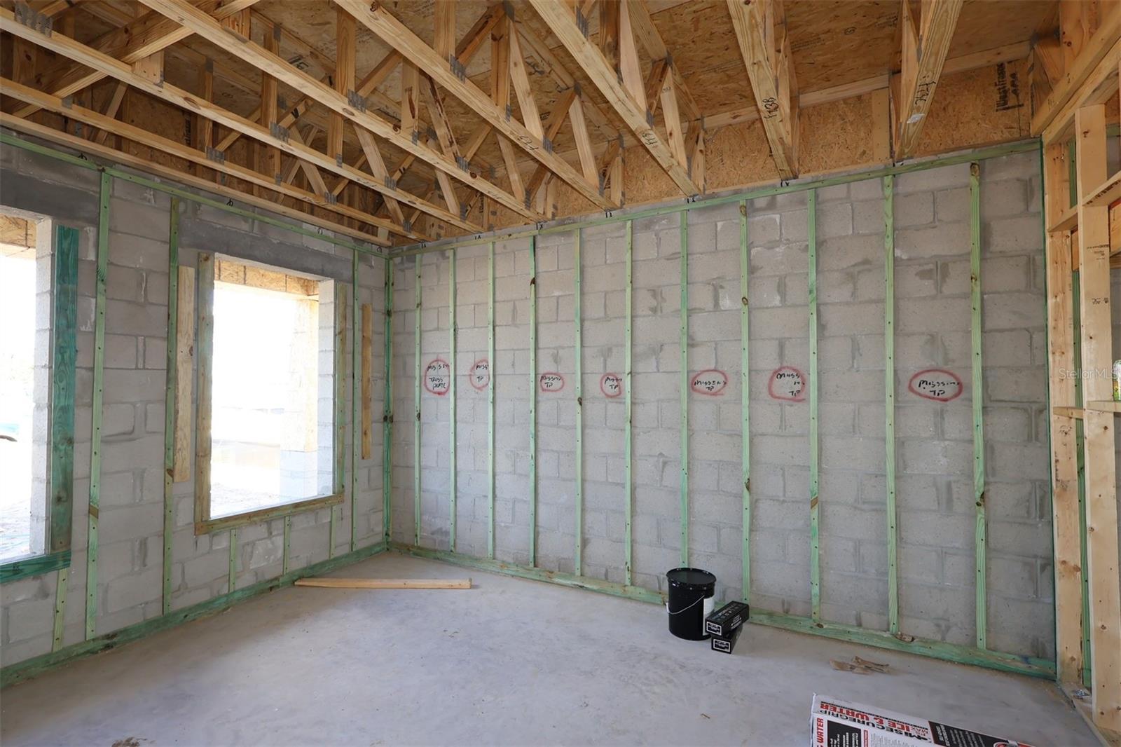 WOLF LAKE RANCH - Residential