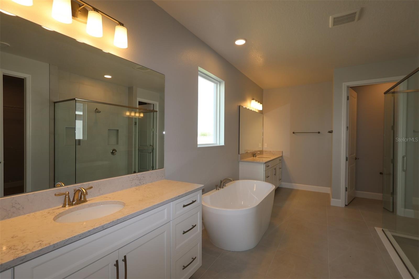 WOLF LAKE RANCH - Residential